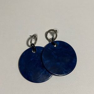Blue circle dangle earrings